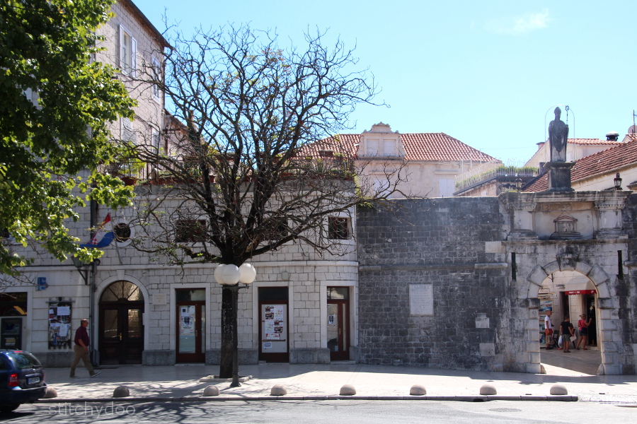 Trogir {Kroatien - Adria - Dalmatien} - Stadttor