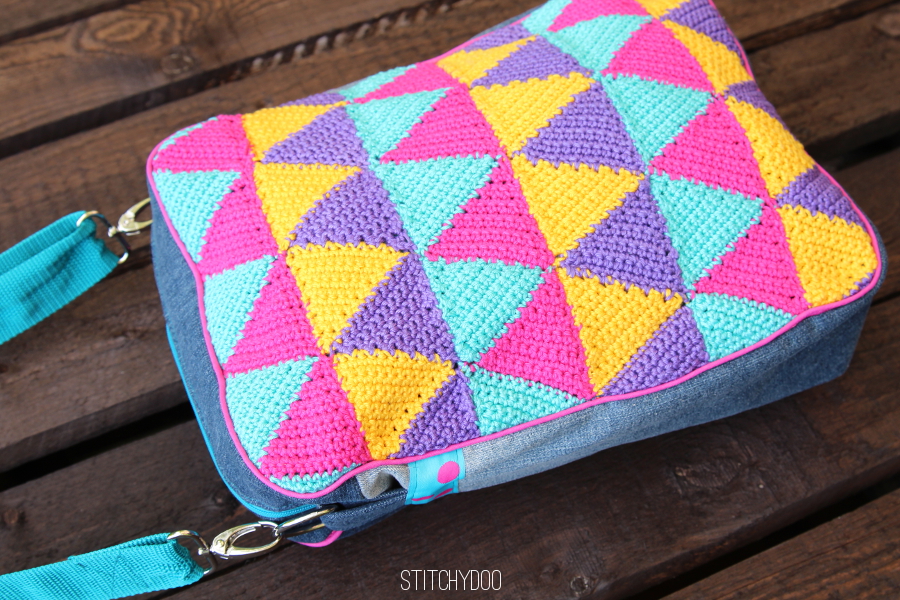 Taschenspieler 2 Sew Along | Herrentasche von stitchydoo mit gehaekeltem Triangle-Muster