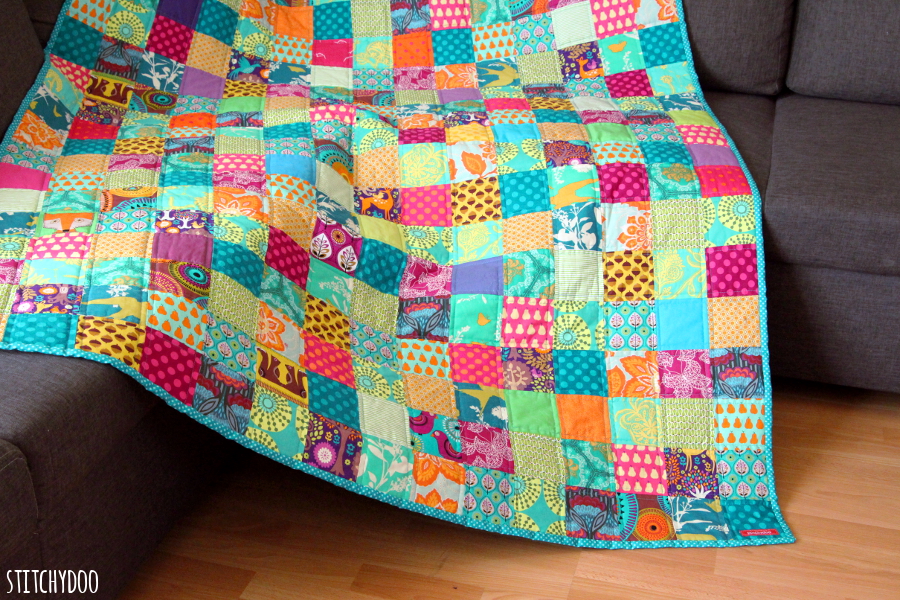 stitchydoo: Ein Jahr - Ein Quilt | Mein kunterbunter 365 Tage Quilt ist fertig!