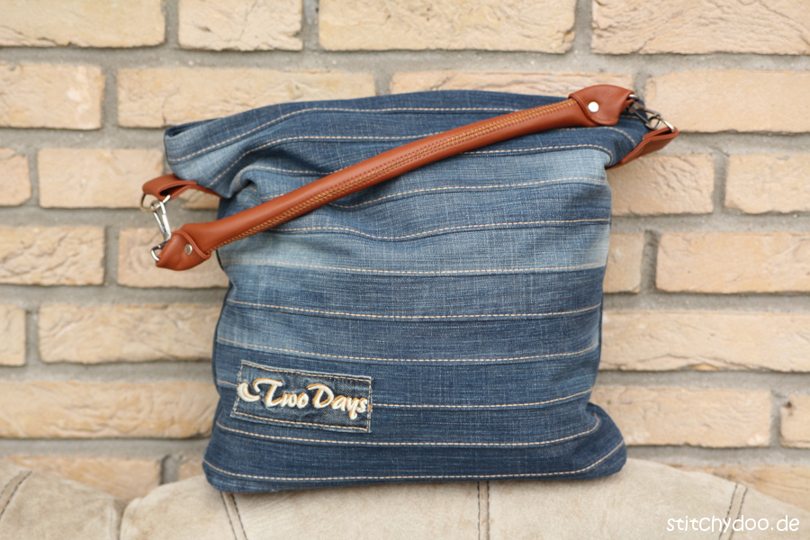 Upcycling-Tasche Chobe | Jeans-Recycling par ex­cel­lence