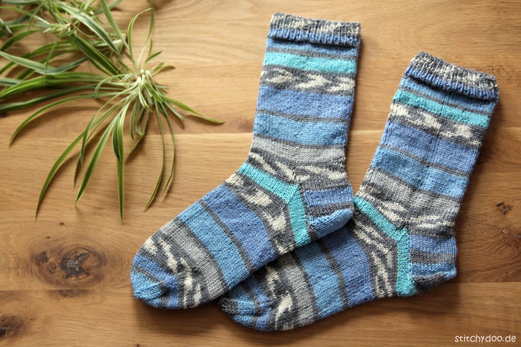stitchydoo: Meine ersten selbstgestrickten Socken