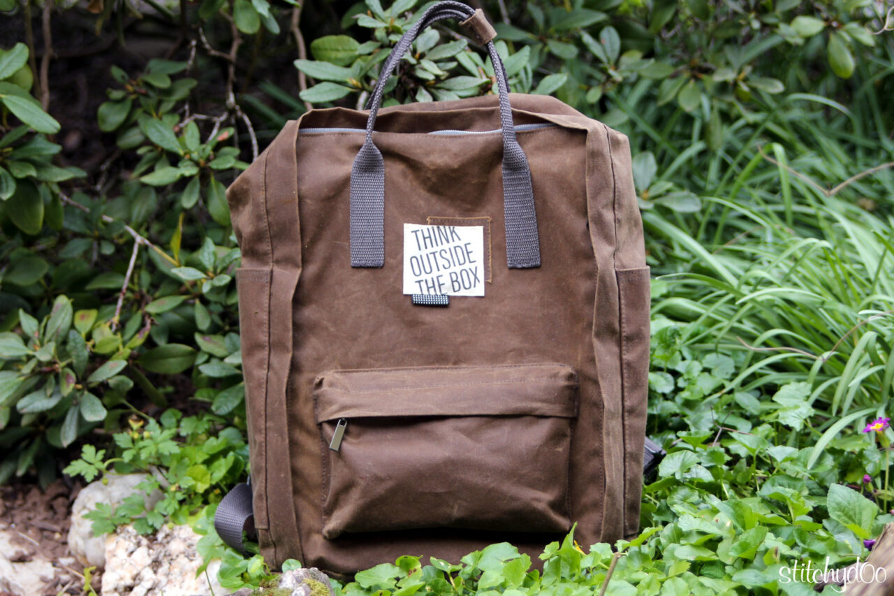 Der andere Rucksack aus braunem Oilskin Heavy